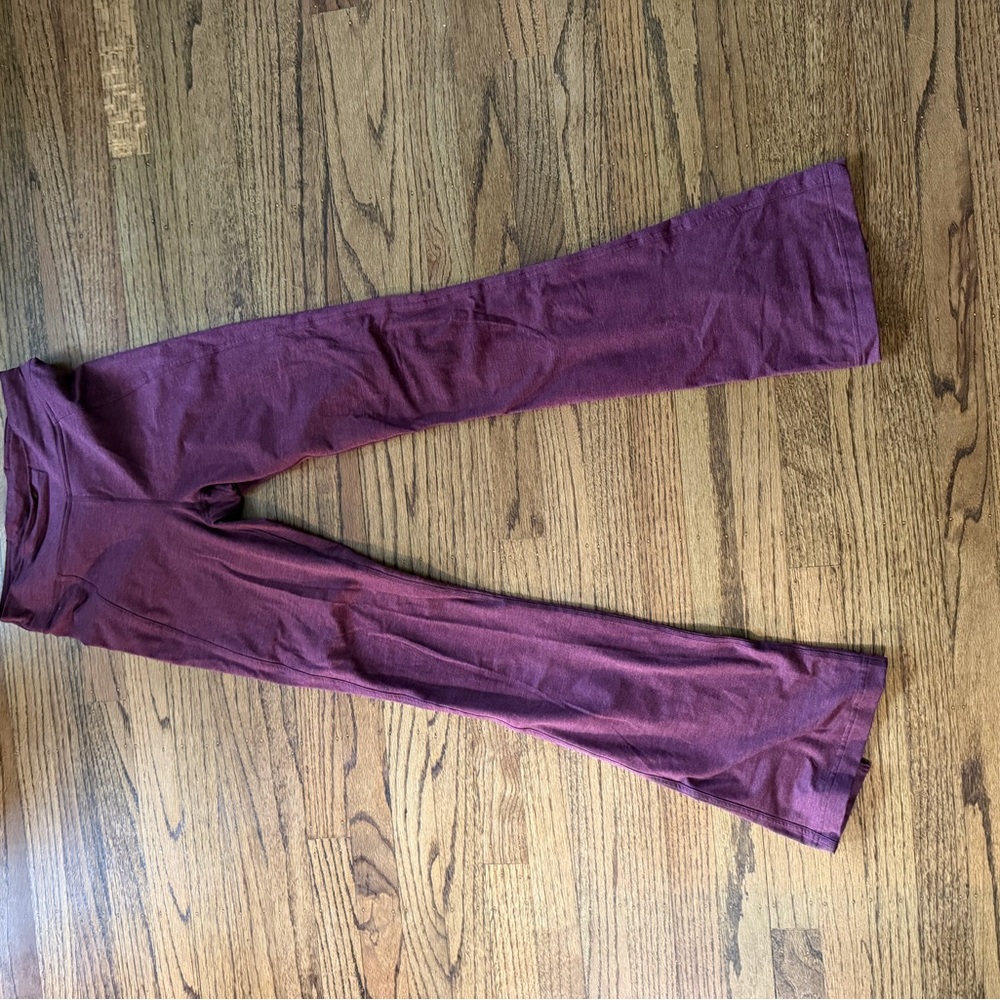 Garnet lululemon Stretch Flared Leggings